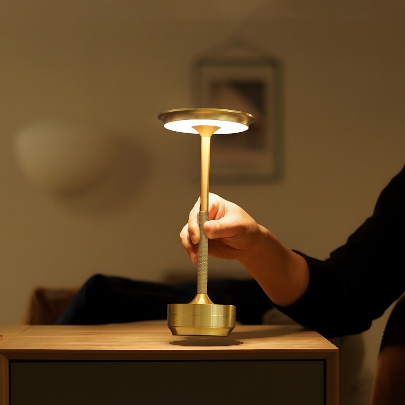 Aluminium Tricolor Desk Lamp R - Outdoor Lighting Restaurant recension och pris