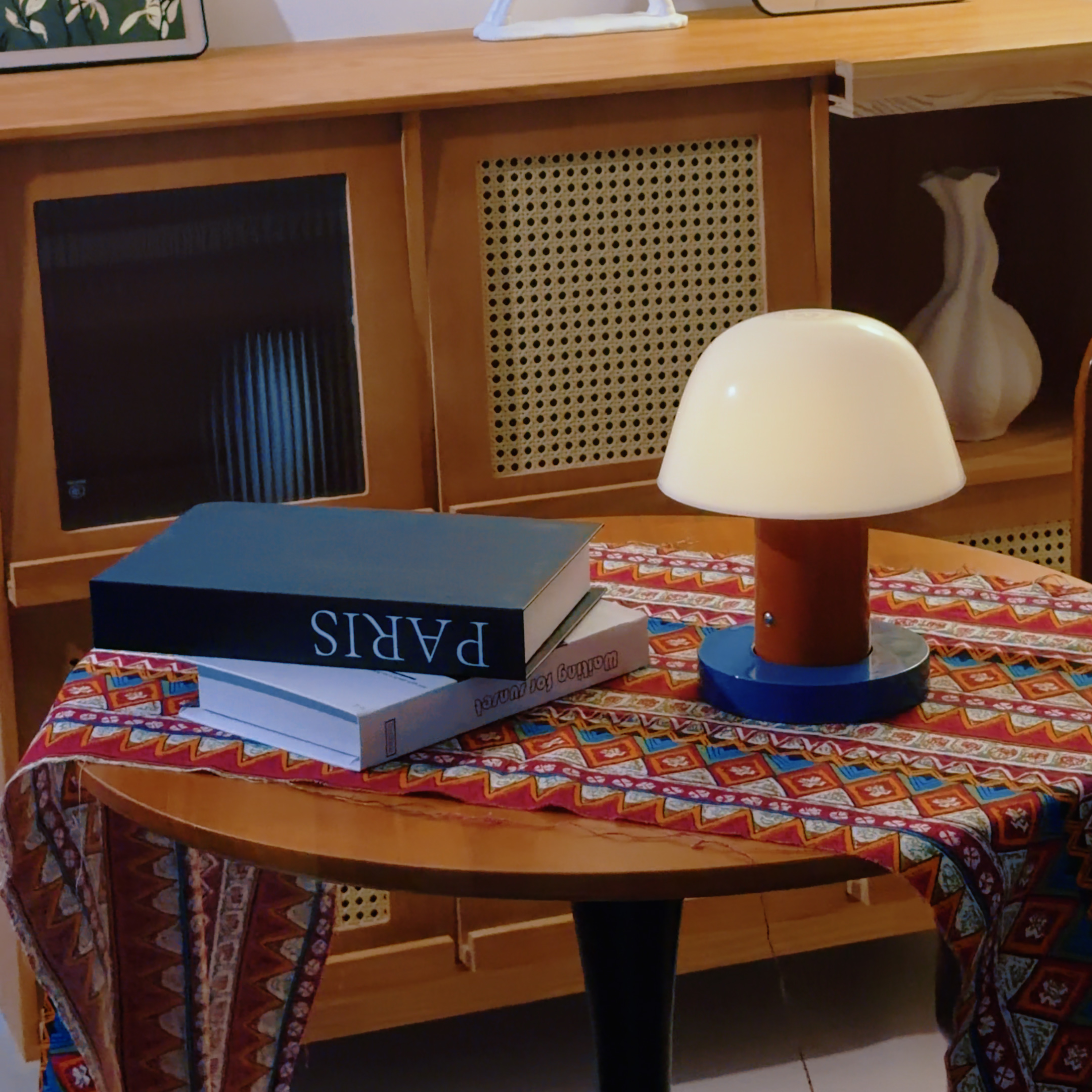 Bedroom living room dining roo - Outdoor Lighting Restaurant recension och pris